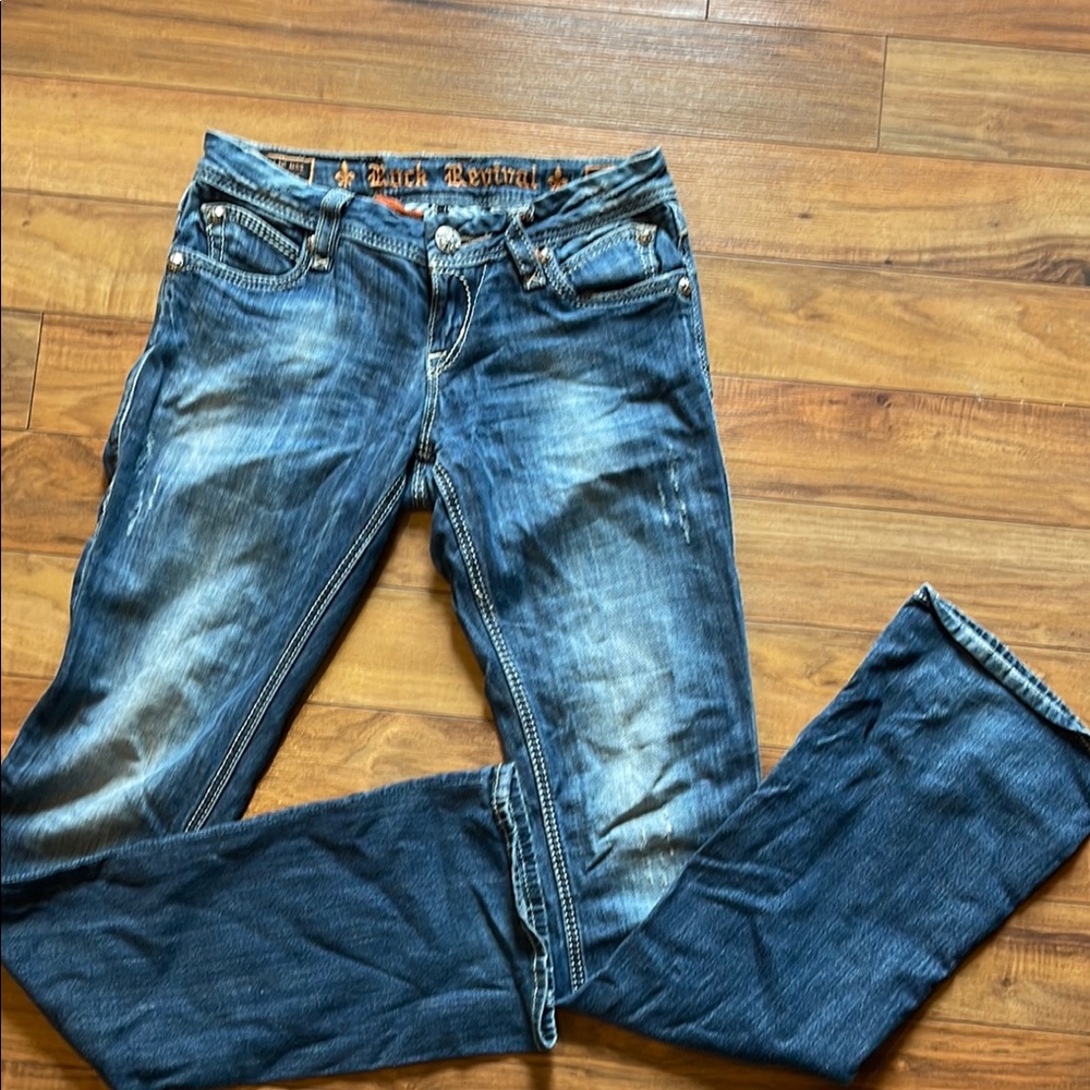 Stylish Blue Jeans - Picture 2 of 6